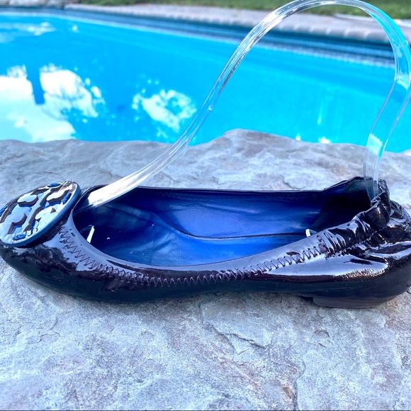 Tory Burch Rare Patent Ballet Flats SZ 5.5 - Picture 2 of 12